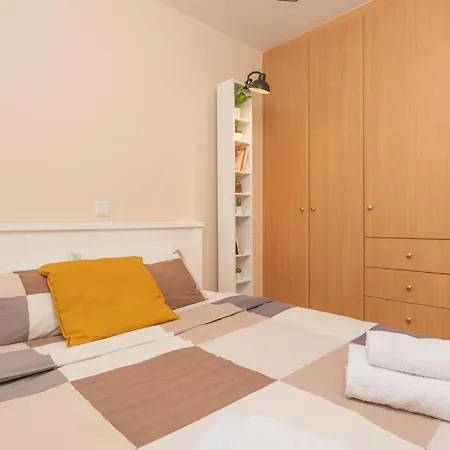 Calm And Quiet 1br 2 Minutes To Syggrou-fix Metro Apartment