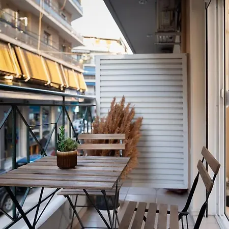 Calm And Quiet 1br 2 Minutes To Syggrou-fix Metro Apartment *